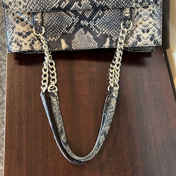 Kate Spade South Kensington Denee Tote. This bag exudes luxury. - Picture 7 of 12